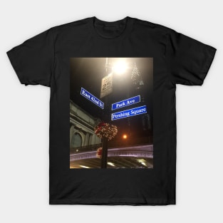 Christmas in New York T-Shirt